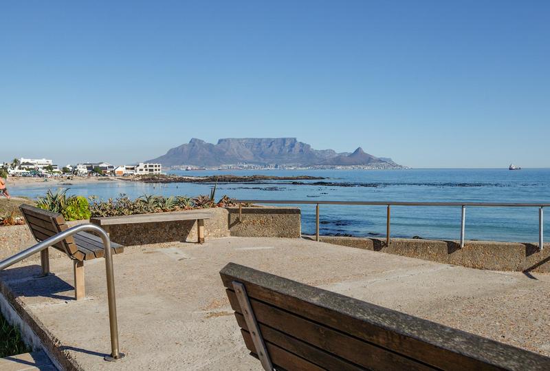 2 Bedroom Property for Sale in Bloubergstrand Western Cape
